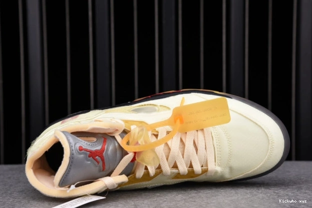 Retro 5 Jordan Sail OFF-WHITE DH8565-100 0702